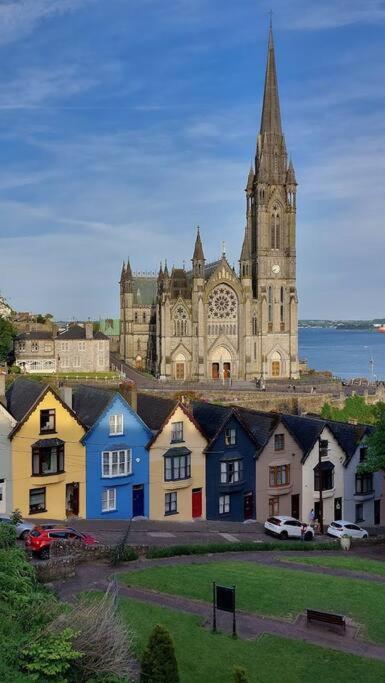 Unit 4 Tranquil Harbourside Retreat- Central Location Cobh Exterior foto